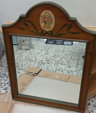 Espejo, marco de madera 100x75cm perfecto estado.