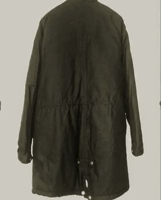Abrigo negro Pull Bear hombre M