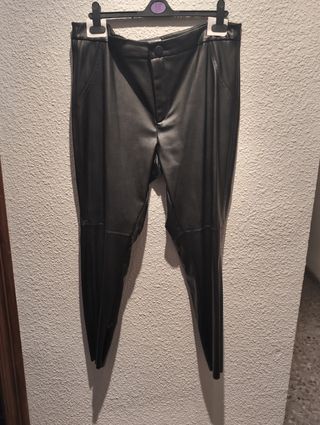 Pantalones cuero Primark 
