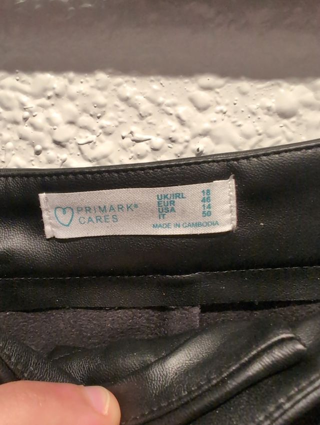 Pantalones cuero Primark