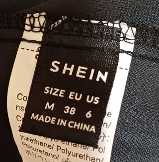 Chaleco de polipiel.