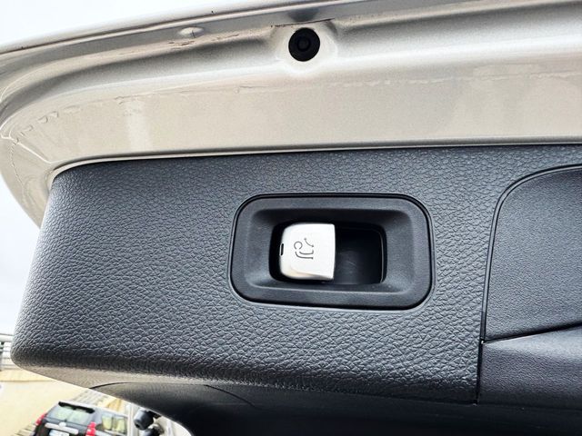 Mercedes Clase GLC 220d 4MATIC AMG LINE con TECHO PANORÁMICO, CUERO...