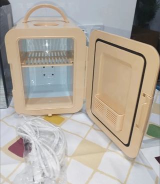 Mini nevera portatil