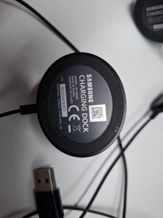 2 correas y 2 cargadores Samsung gear fit 2 o pro