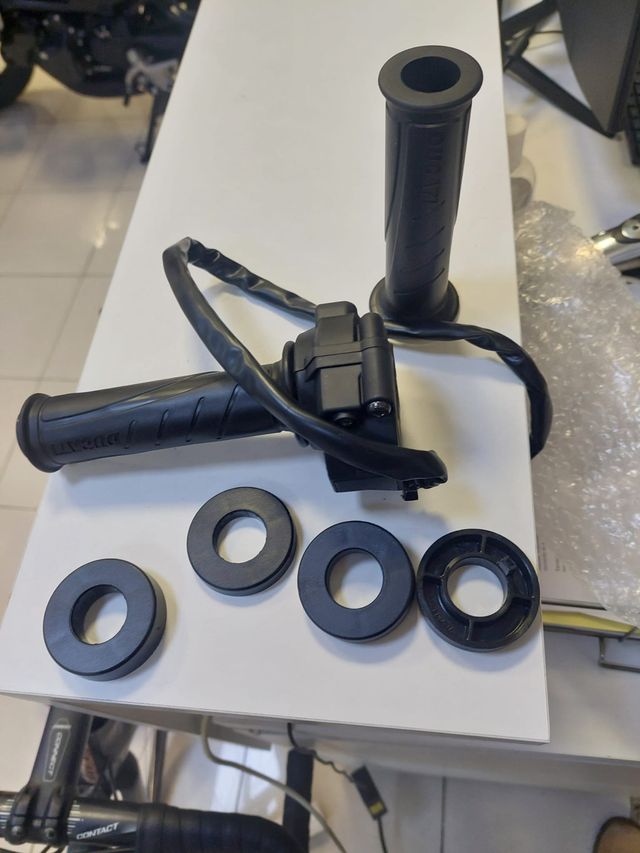 Mando acelerador número 66020153B