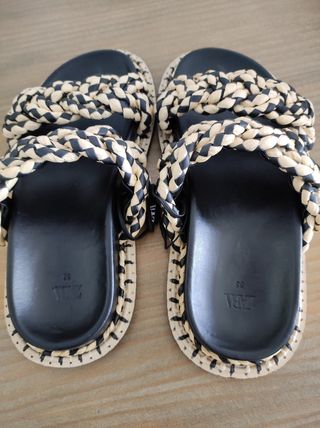 Sandalias Zara de rafia, número 35