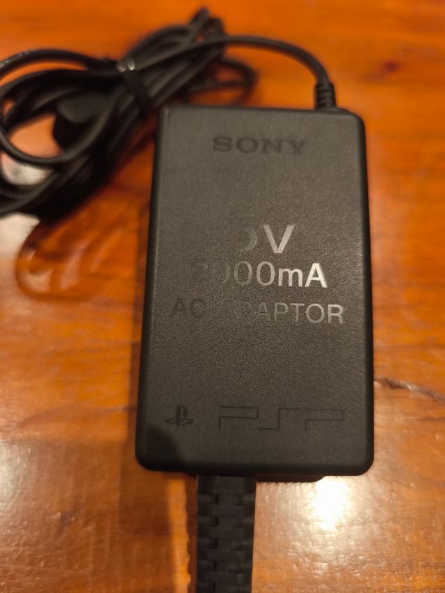 CARICABATTERIE PSP 104