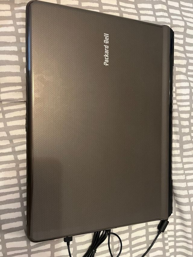 Ordenador portatil packard bell