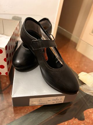 Zapatos alicantina
