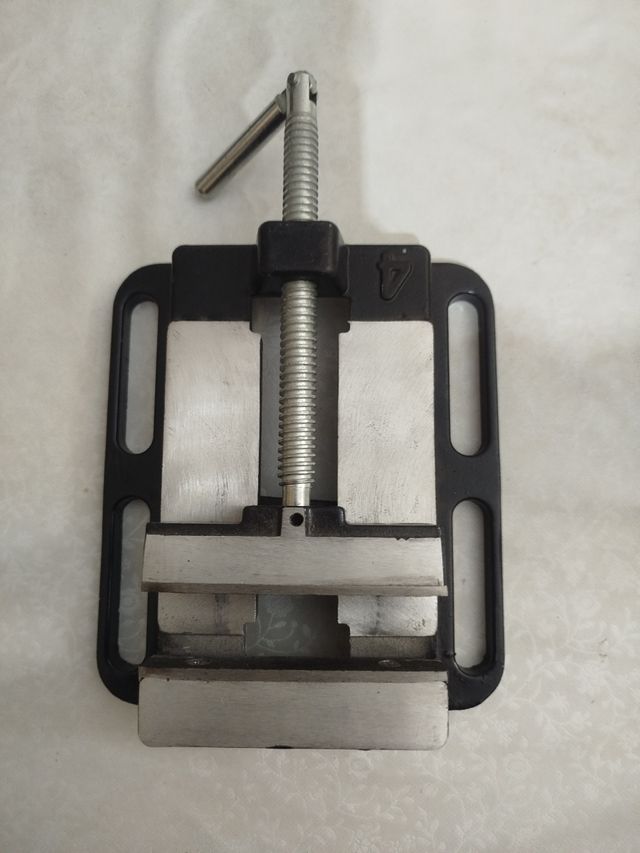 Mordaza taladro de columna