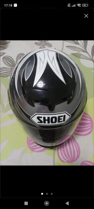 Casco de moto shoei y el negro de regalo
