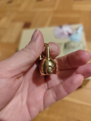 Candado Loewe conejo