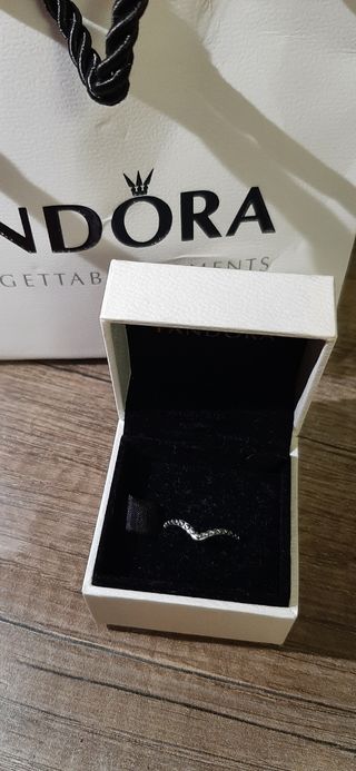 Anillo plateado Pandora