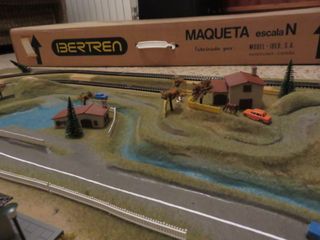 Tren Ibertren Escala 3N y Maqueta escala N Ref.801