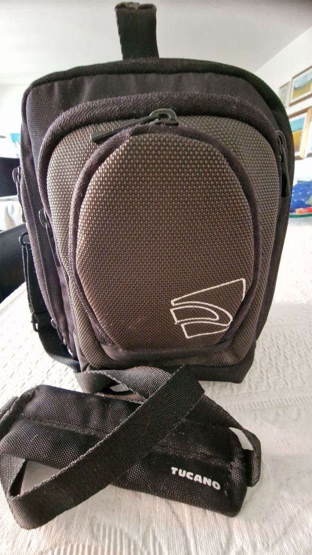 Borsa macchina fotografica Tucano
