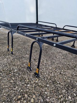 Baca metálica fuerte para furgoneta