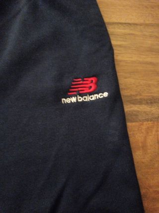 Pantalon chandal NEW BALANCE