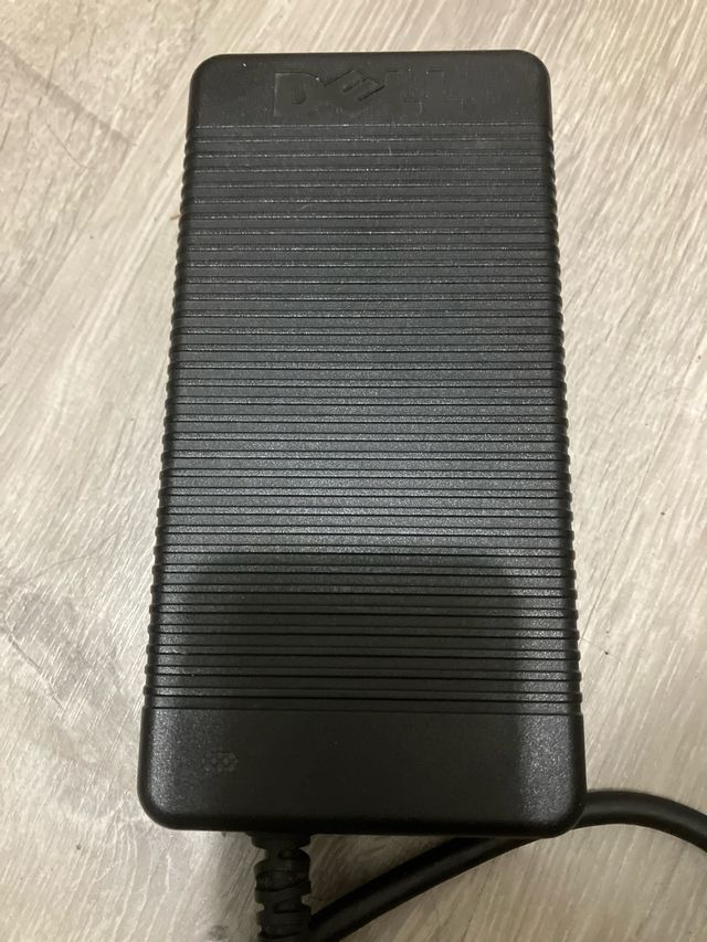 Dell powerbank 220w
