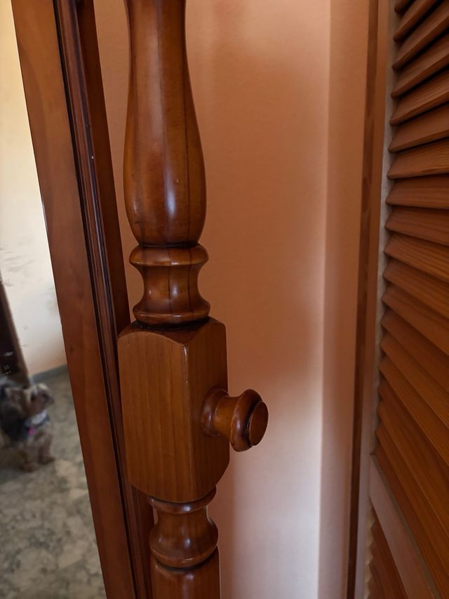 Mueble de espejo dormitorio provenzal con espejo