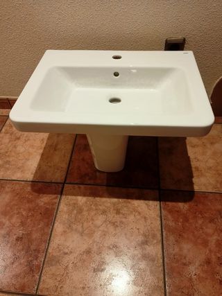 Lavabo semipedestal