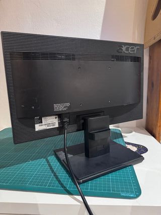 Monitor Acer 19"