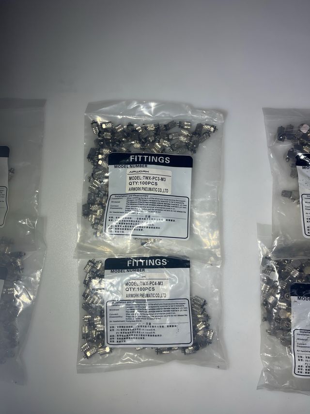 CONNETTORI PNEUMATICI