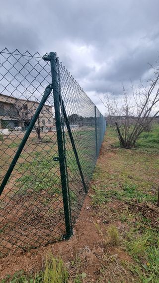 Vallados,vallas,vallar,Cerramiento metalico