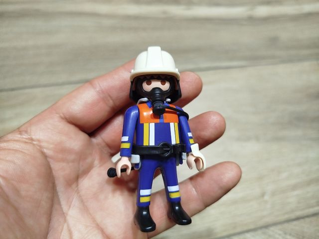 Playmobil piratas y bomberos