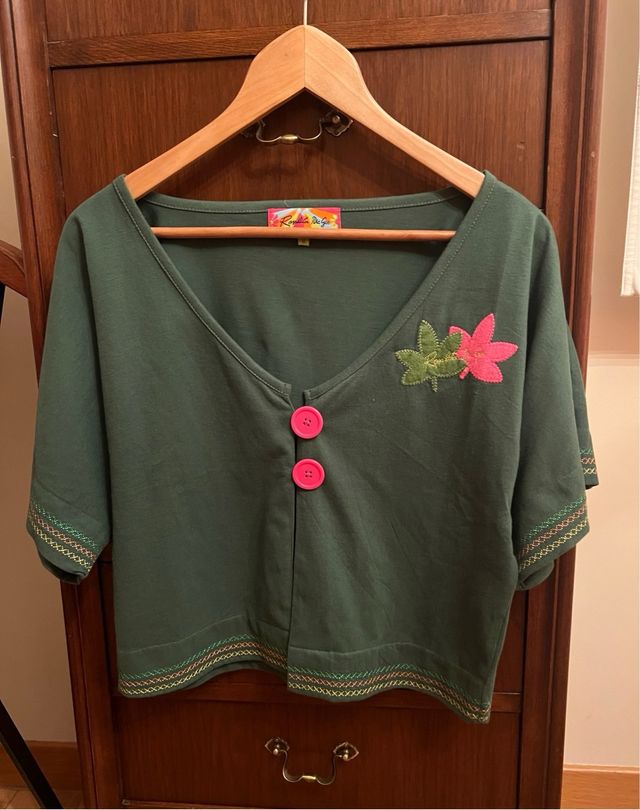 Vestido Almatrichi e casaco Rosalita Mc Gee