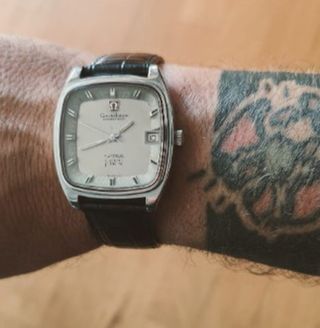 Omega Constellation elettronica f300