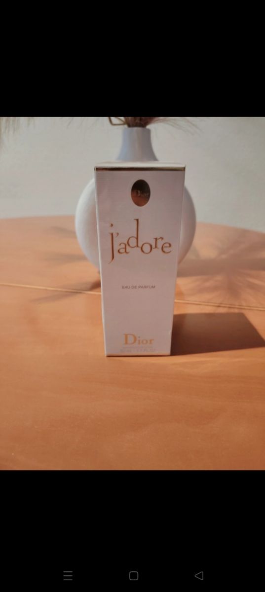 Perfume j'adore Dior