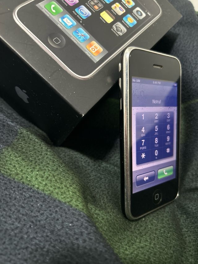 OCASION!!! Primer iphone en llegar a españa!!