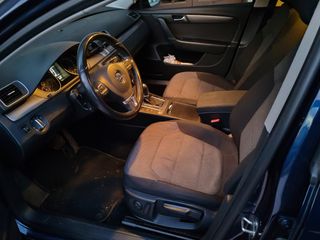 Volkswagen Passat 2011