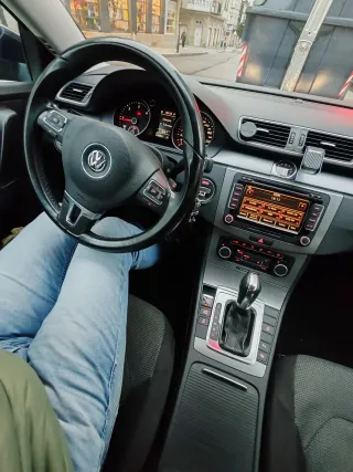 Volkswagen Passat 2011