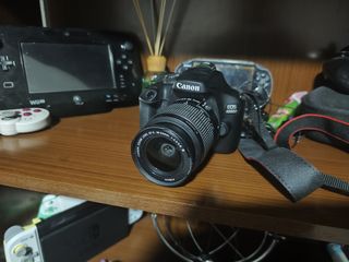 Canon 4000D