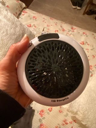 Calefactor de enchufe 600 W