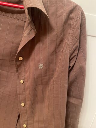 Blusa marron estilo CH 