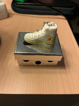 Zapatillas de llavero