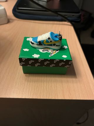 Zapatillas de llavero