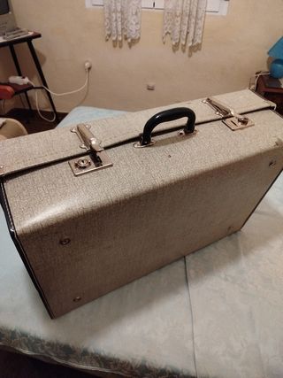 Maleta cartón fibra plastificada