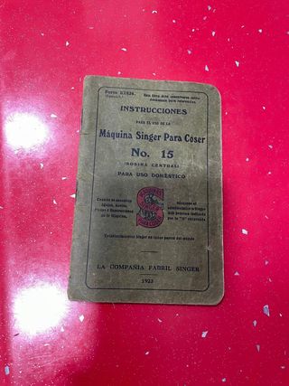 Máquina de coser Singer N° 15, año 1923