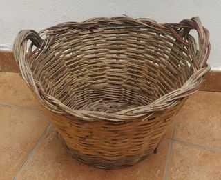 Canasta antigua 