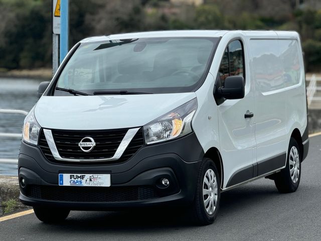 Nissan NV300 2021