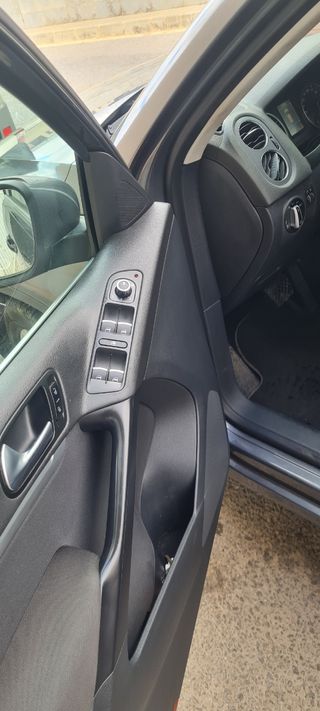 Volkswagen Tiguan 2012