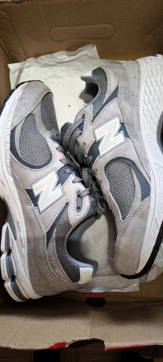 Zapatillas New Balance M2002RST