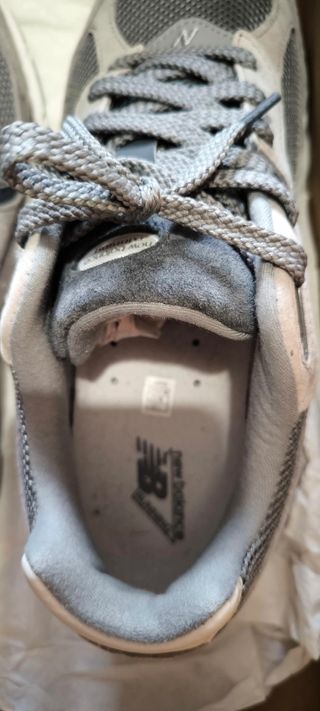 Zapatillas New Balance M2002RST