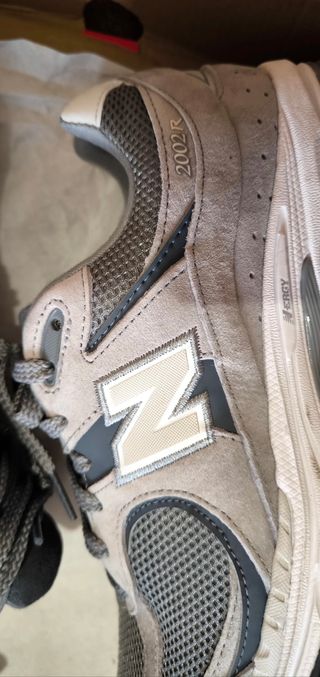 Zapatillas New Balance M2002RST