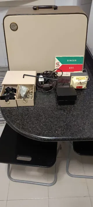 Máquina Coser Singer 411G