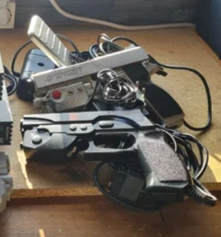 Pistolas de consola , lo que se ve en la imagen