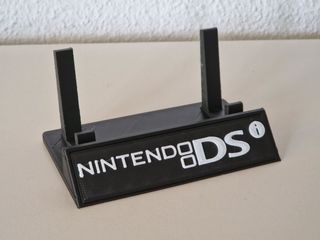 Soporte expositor nintendo ds i